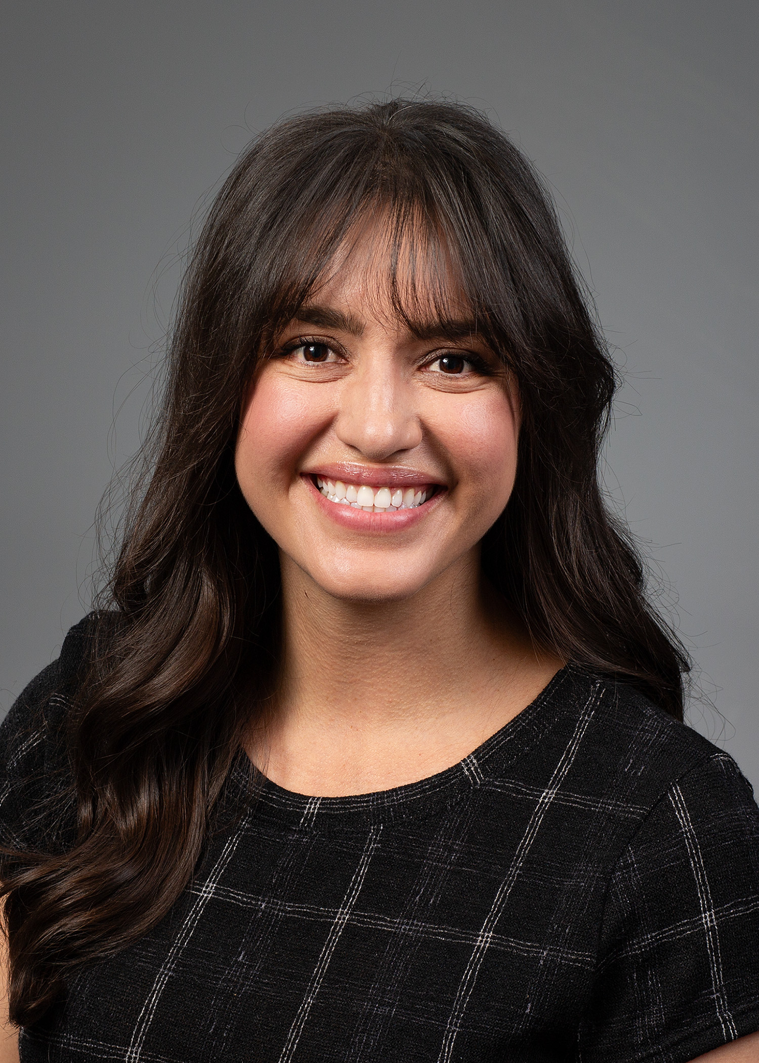 Mia Gonzales, Attending Physician